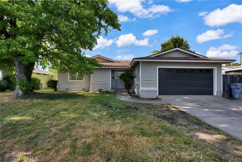Photo of 1527 Underwood Ave, Atwater, CA 95301 (MLS # MC26178733)