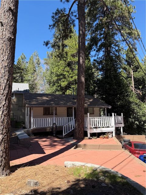 Photo of 23144 BALSAM Lane, Crestline, CA 92325 (MLS # PW26056751)