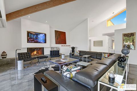 Photo of 186 S Kavenish Drive, Rancho Mirage, CA 92270 (MLS # 26650509PS)