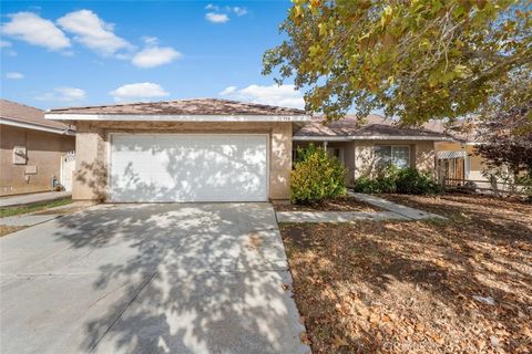 Photo of 3719 Cedarwood Court, Rosamond, CA 93560 (MLS # SR25263865)