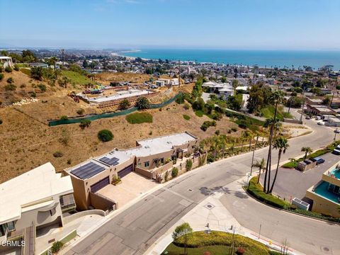 Tiny photo for 300 N Kalorama Street, Ventura, CA 93001 (MLS # V1-35686)