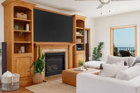 Tiny photo for 300 N Kalorama Street, Ventura, CA 93001 (MLS # V1-35686)