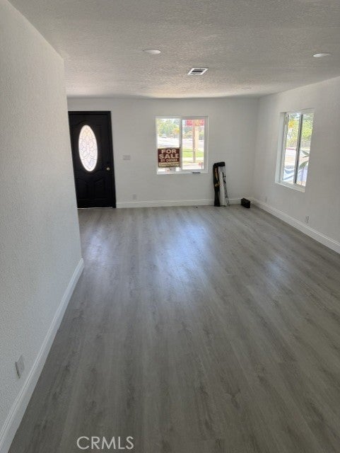 4403 Cedar Ave