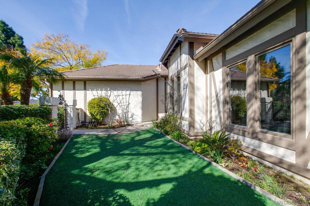 14231 Fox Run Row