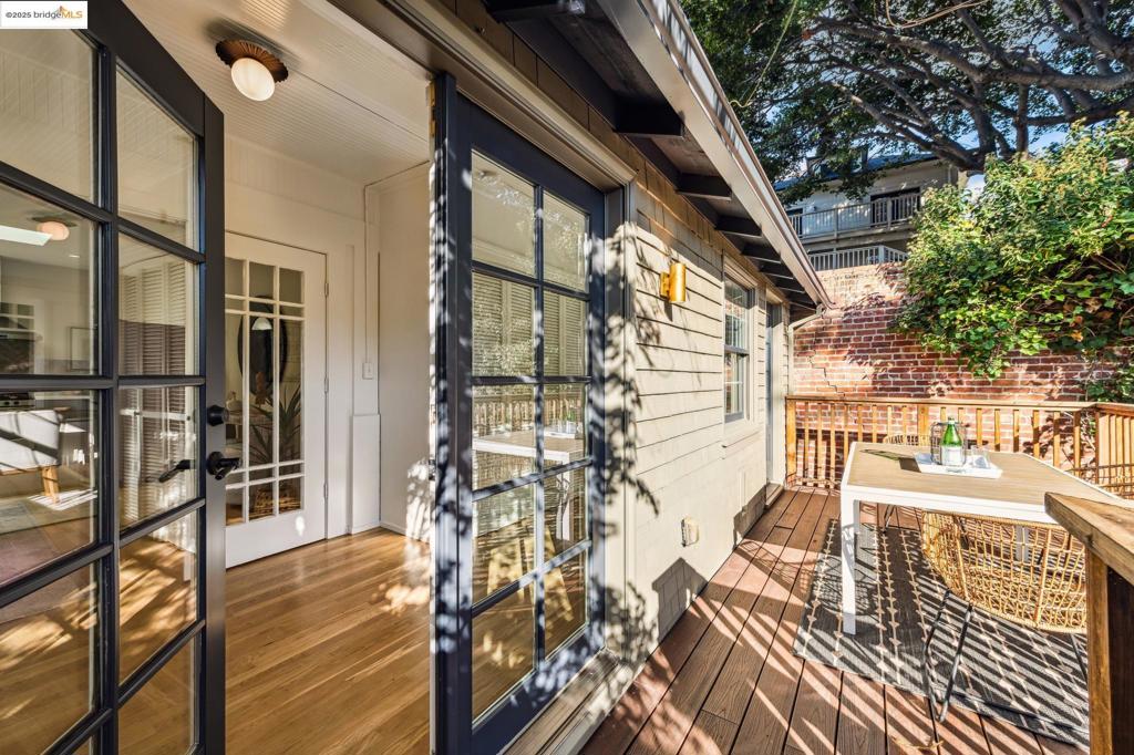 ROCKRIDGE - Residential