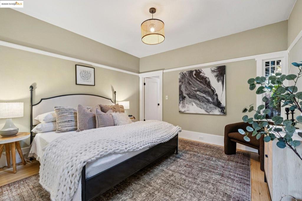 ROCKRIDGE - Residential