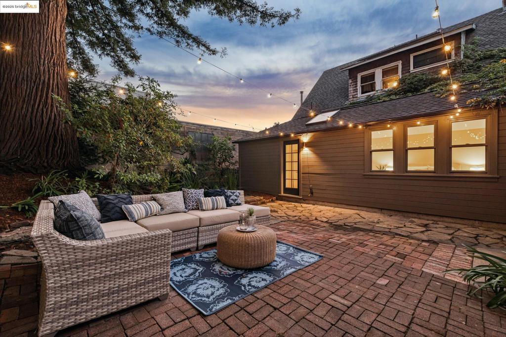 ROCKRIDGE - Residential