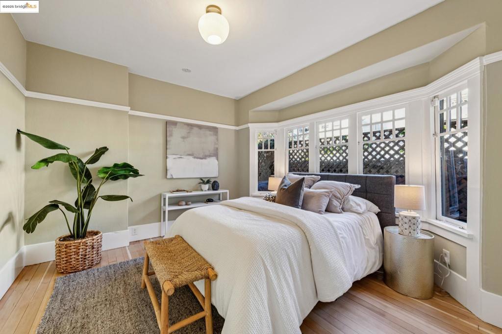 ROCKRIDGE - Residential