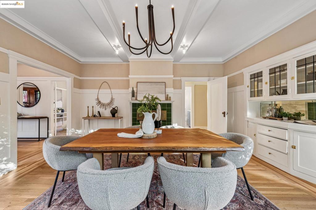 ROCKRIDGE - Residential