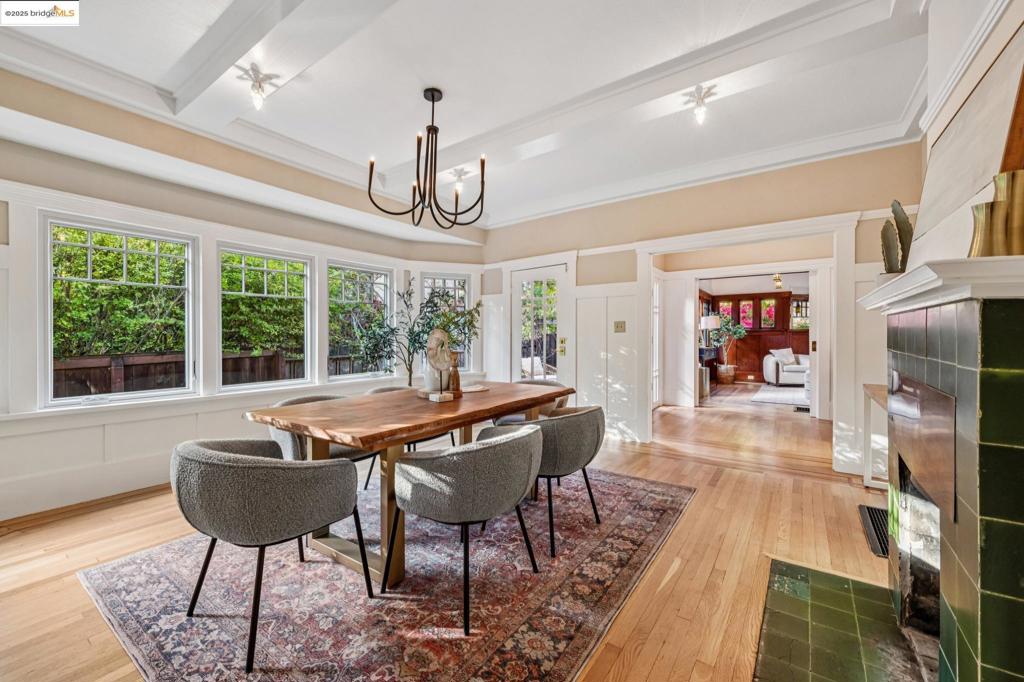 ROCKRIDGE - Residential