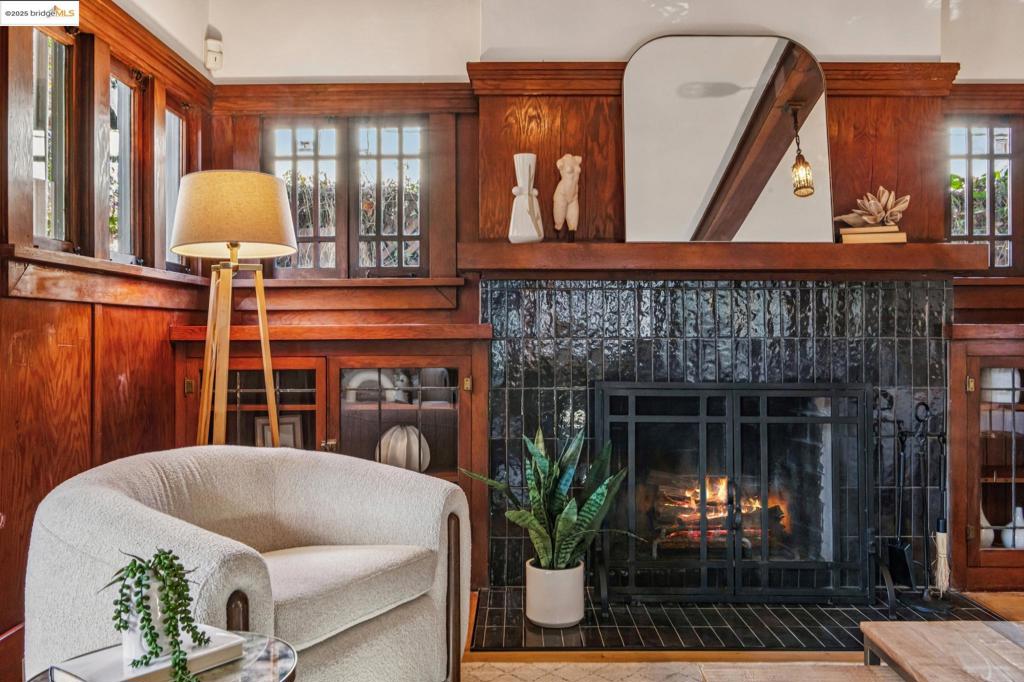 ROCKRIDGE - Residential