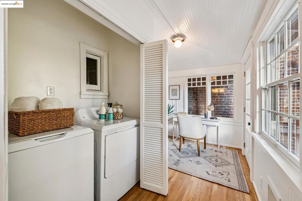 ROCKRIDGE - Residential