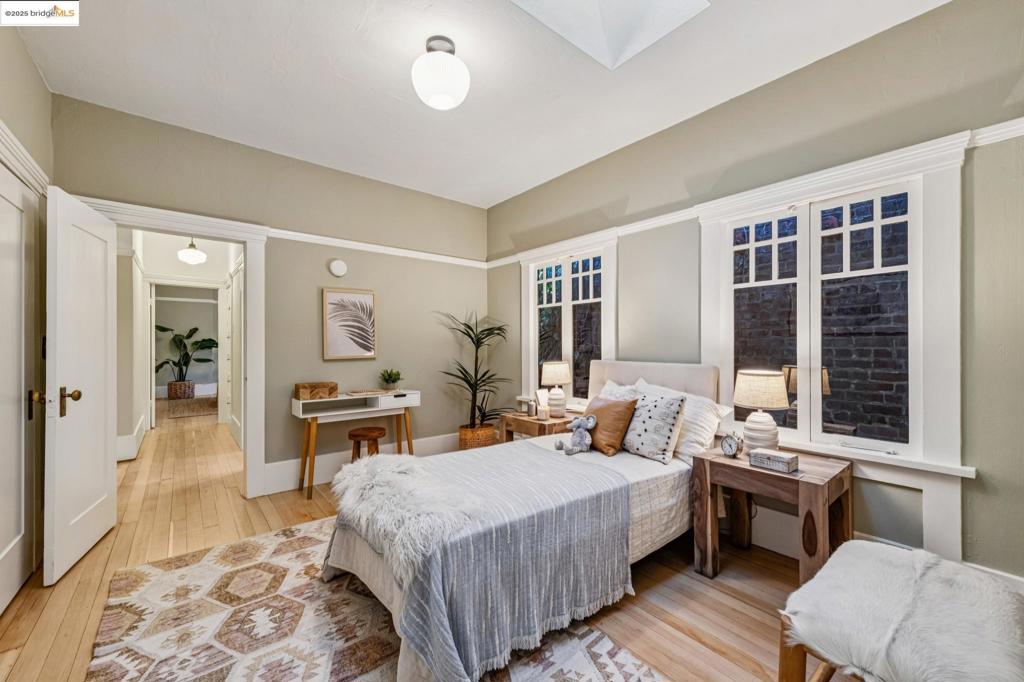 ROCKRIDGE - Residential