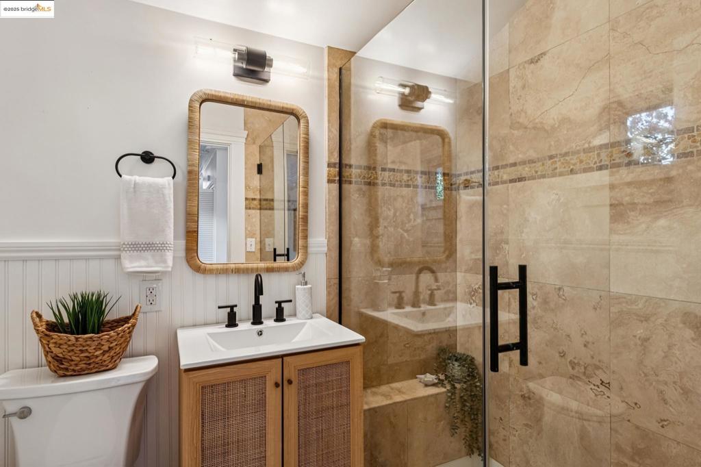 ROCKRIDGE - Residential