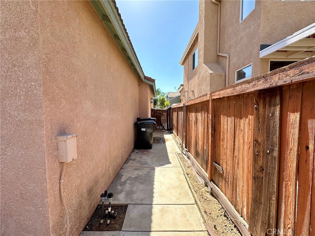 39402 Calistoga Drive