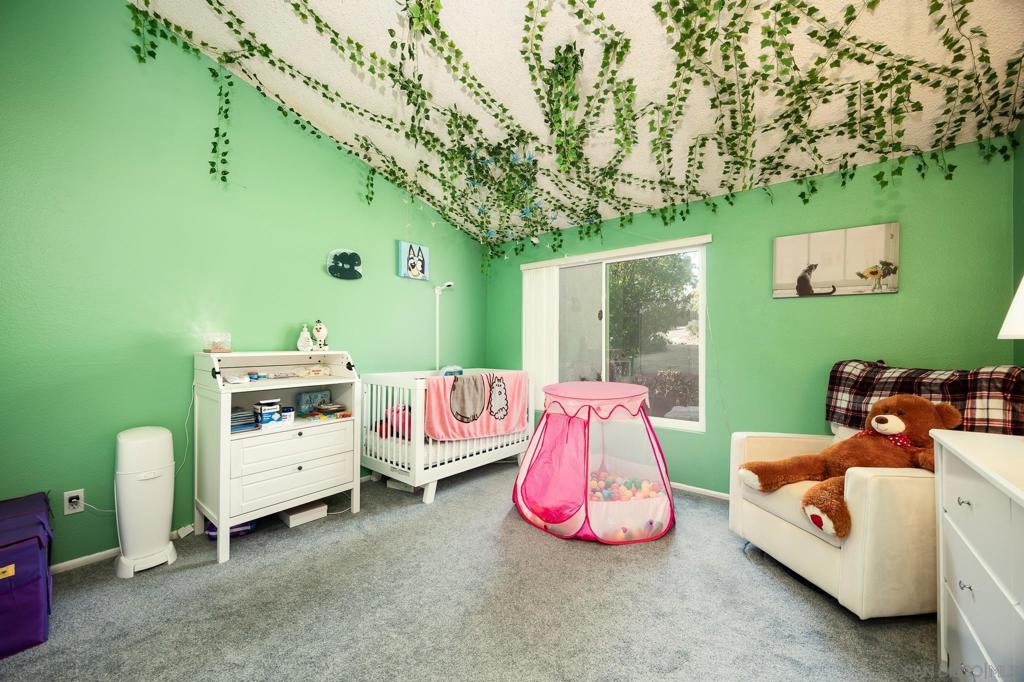 Ramona - Residential