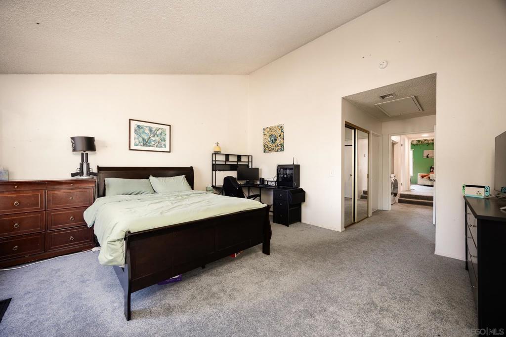 Ramona - Residential