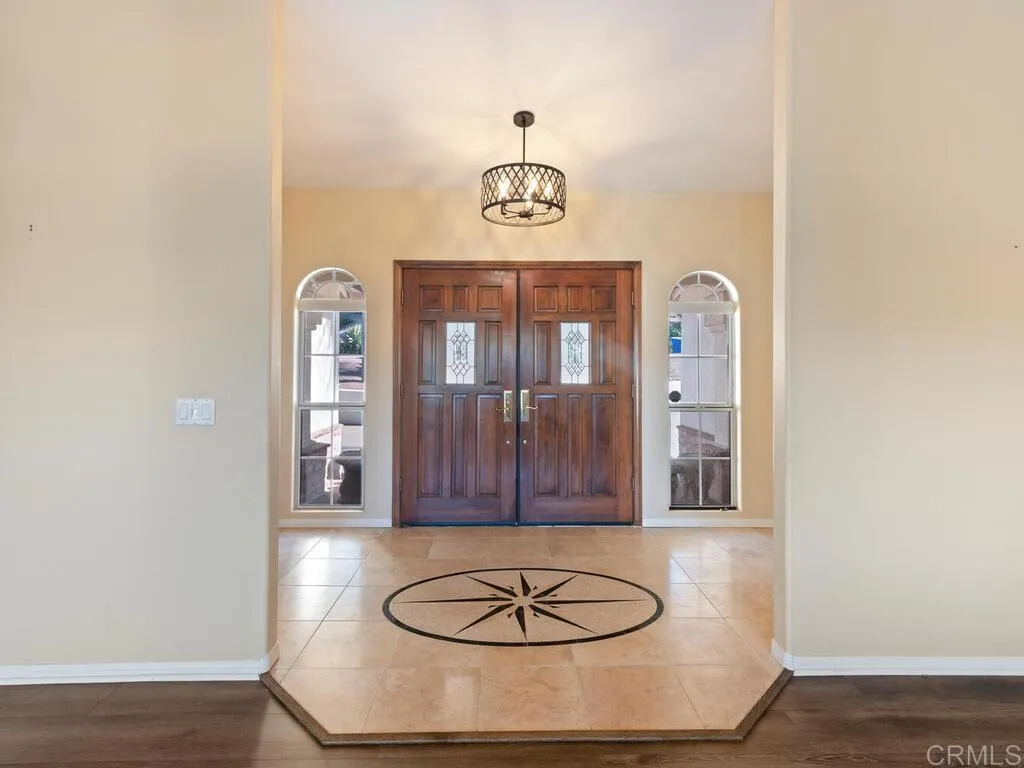 Fallbrook, California 92028, United States, 5 Bedrooms Bedrooms, ,5 BathroomsBathrooms,Residential,Active,254343