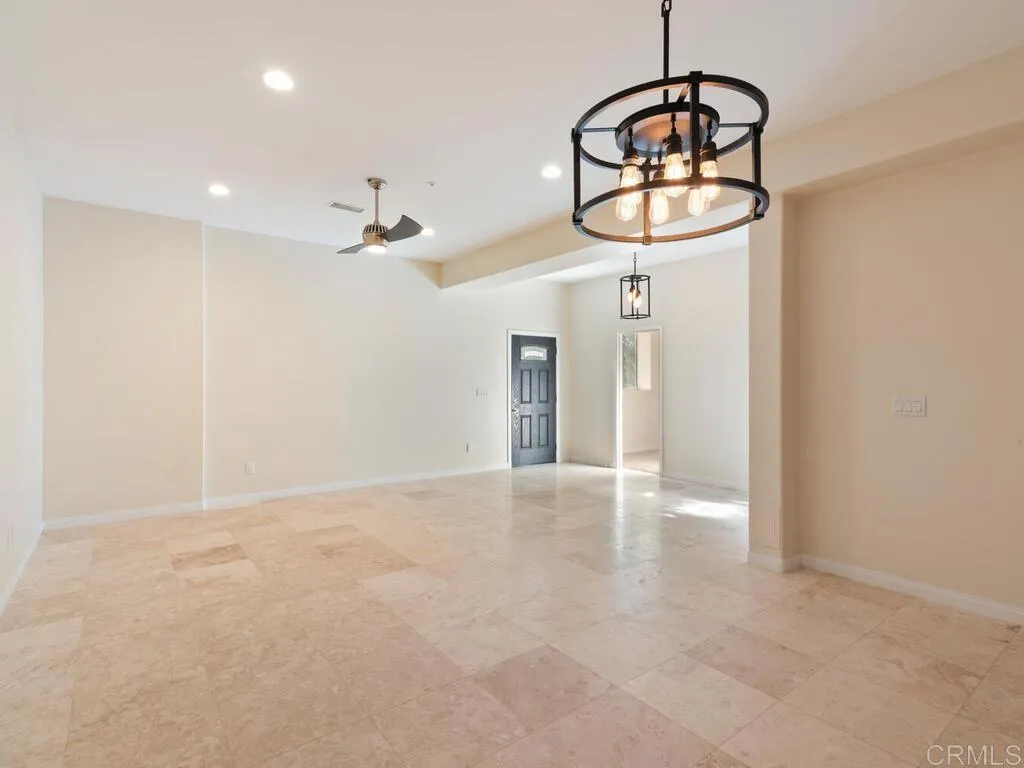 Fallbrook, California 92028, United States, 5 Bedrooms Bedrooms, ,5 BathroomsBathrooms,Residential,Active,254343