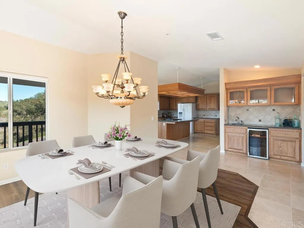 Fallbrook, California 92028, United States, 5 Bedrooms Bedrooms, ,5 BathroomsBathrooms,Residential,Active,254343