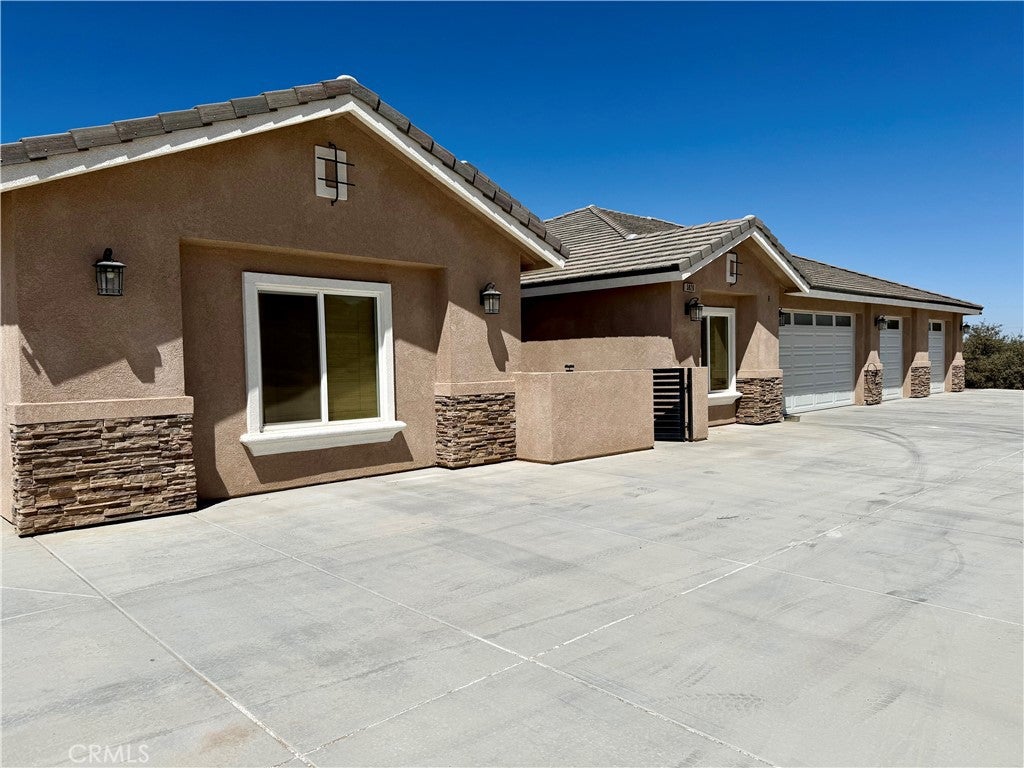 5826 Casita