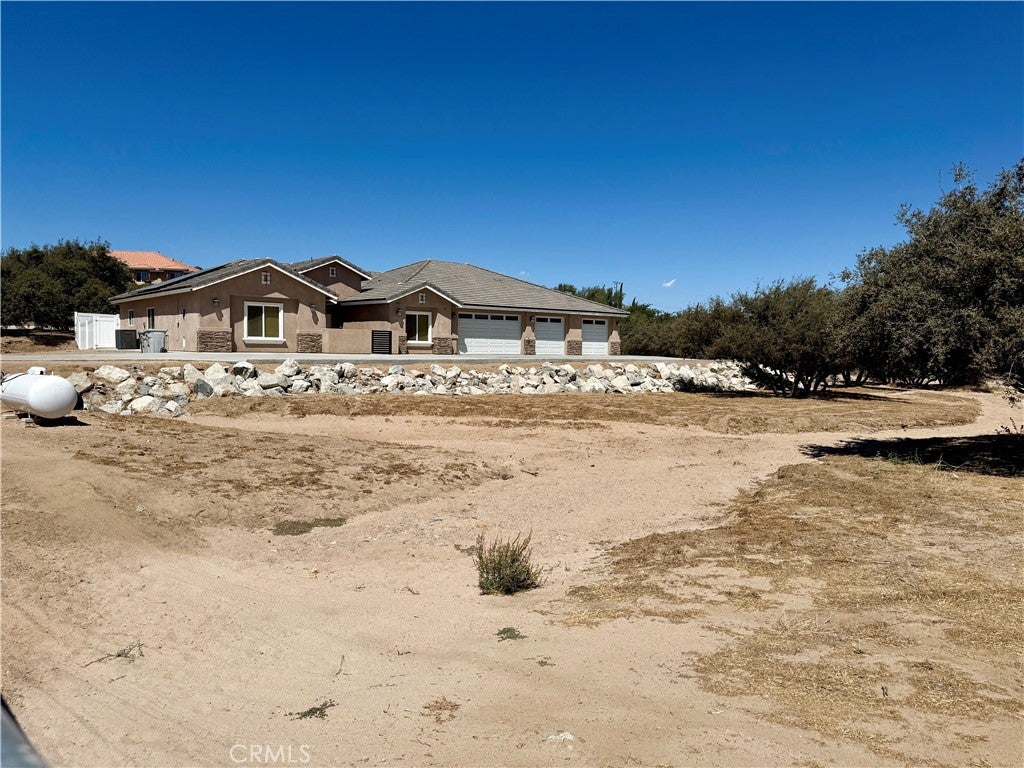 5826 Casita