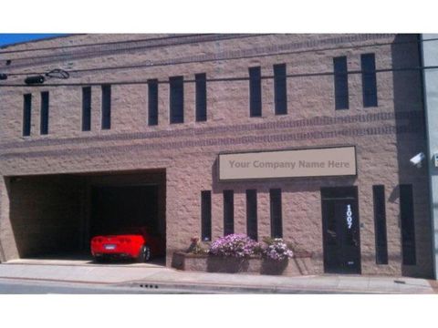 Photo of 1009 S Claremont Street, San Mateo, CA 94402 (MLS # ML82038588)