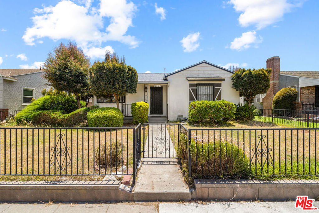 2530 W 154th Street