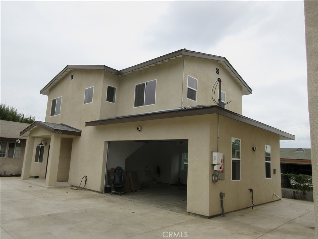 Brand new built 2 story detach unit with 1200sf. Brand new appliances in kitchen, spacious living room and dining area, half bathroom on 1st floor. 3 bedroom and 2 bathroom on 2nd floor. Just south of the 10 freeway located nearby 99 ranch market, retail, and grocery. Walking inside, you will find tile/wood flooring throughout the rooms, custom wooden window shutters, brand new central AC, new SOLAR panels will keep electricity near zero. spacious 2 car garage with laundry hook ups.