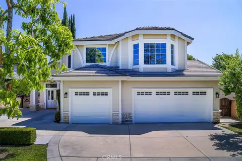 MLS: AR26149194
