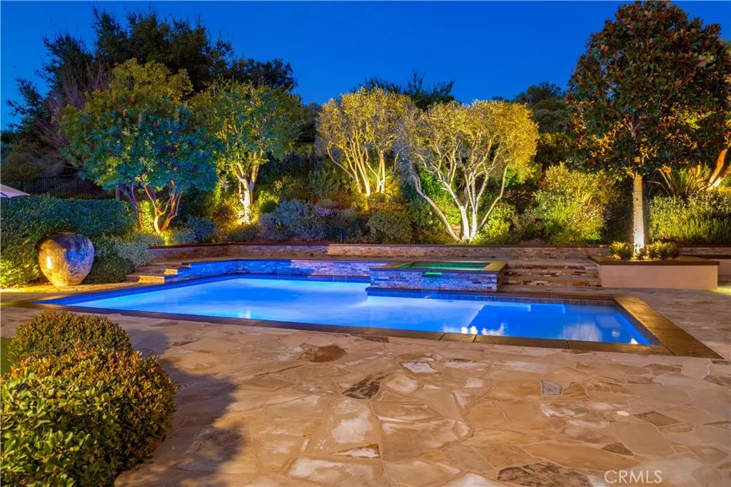 Calabasas, California 91302, United States, 6 Bedrooms Bedrooms, ,7 BathroomsBathrooms,Residential,Active,105039