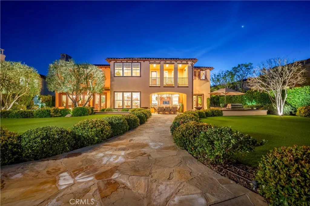 Calabasas, California 91302, United States, 6 Bedrooms Bedrooms, ,7 BathroomsBathrooms,Residential,Active,105039