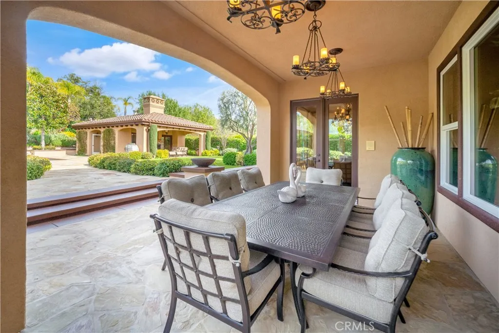 Calabasas, California 91302, United States, 6 Bedrooms Bedrooms, ,7 BathroomsBathrooms,Residential,Active,105039
