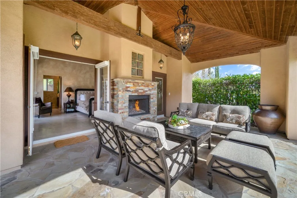 Calabasas, California 91302, United States, 6 Bedrooms Bedrooms, ,7 BathroomsBathrooms,Residential,Active,105039