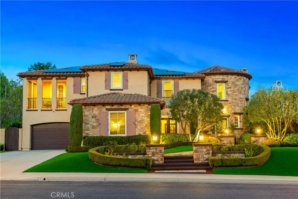 Calabasas, California 91302, United States, 6 Bedrooms Bedrooms, ,7 BathroomsBathrooms,Residential,Active,105039