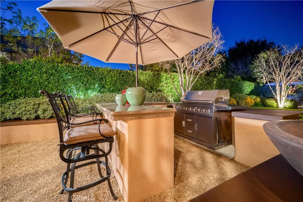 Calabasas, California 91302, United States, 6 Bedrooms Bedrooms, ,7 BathroomsBathrooms,Residential,Active,105039