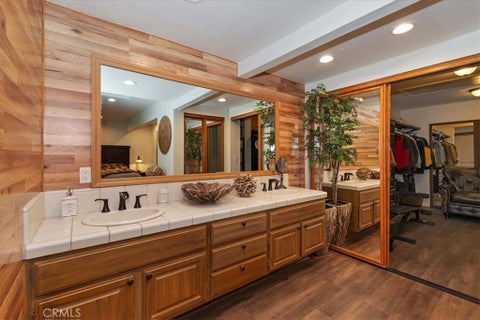 Tiny photo for 27456 White Fir Dr, Lake Arrowhead, CA 92352 (MLS # IG26225448)