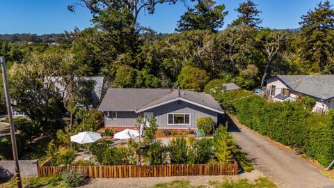 Photo of 771 Seacliff Drive, Aptos, CA 95003 (MLS # ML82042106)