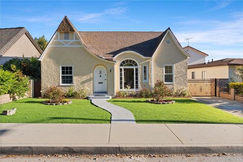 Photo of 1212 S Weymouth Ave, San Pedro, CA 90732 (MLS # PV25270676)