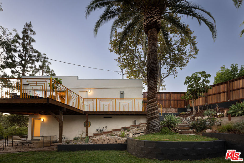 1333 E Palmer Avenue