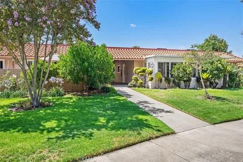 5354 Algarrobo Unit P, Laguna Woods, CA 92637 - MLS#: OC25166462