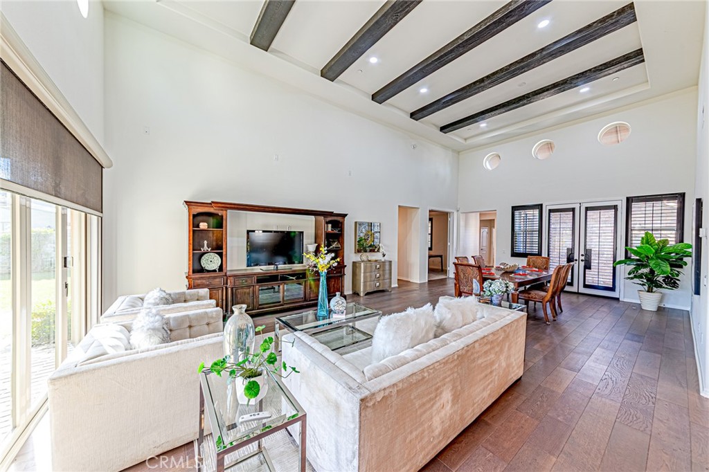 7594 Granja Vista Del Rio