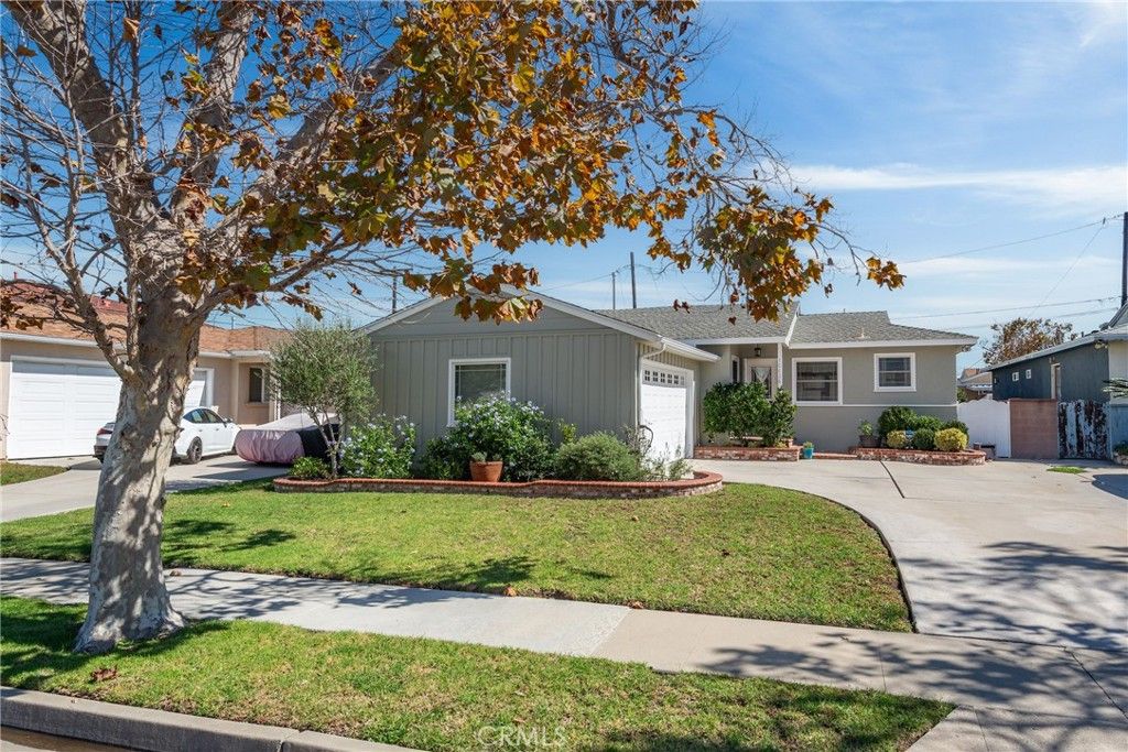 Photo of 16626 Haas Avenue, Torrance, CA 90504 (MLS # SB25243176)