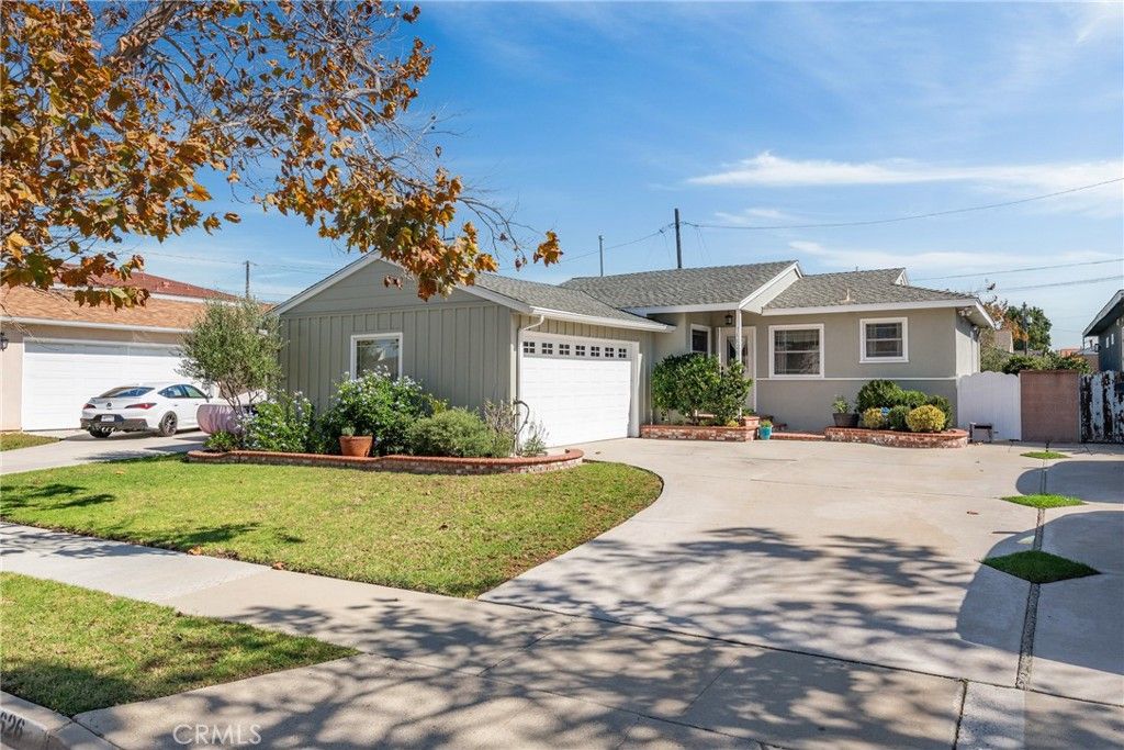 Photo of 16626 Haas Avenue, Torrance, CA 90504 (MLS # SB25243176)