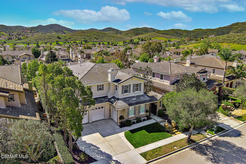 Photo of 5142 Via El Molino, Thousand Oaks, CA 91320 (MLS # 226001153)