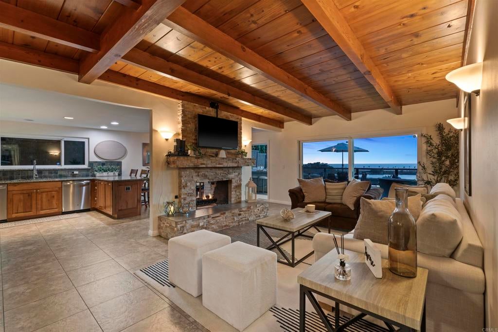4347 highland drive