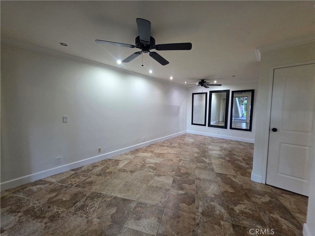 Palm Springs Villas I (33115) - Residential