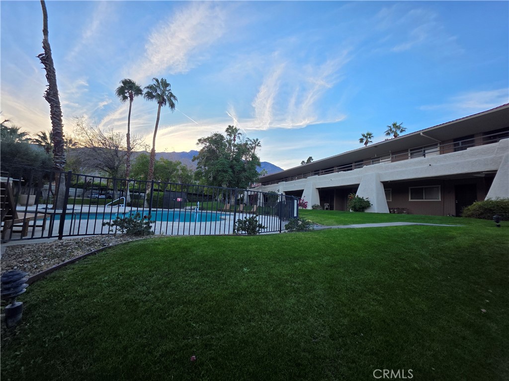Palm Springs Villas I (33115) - Residential