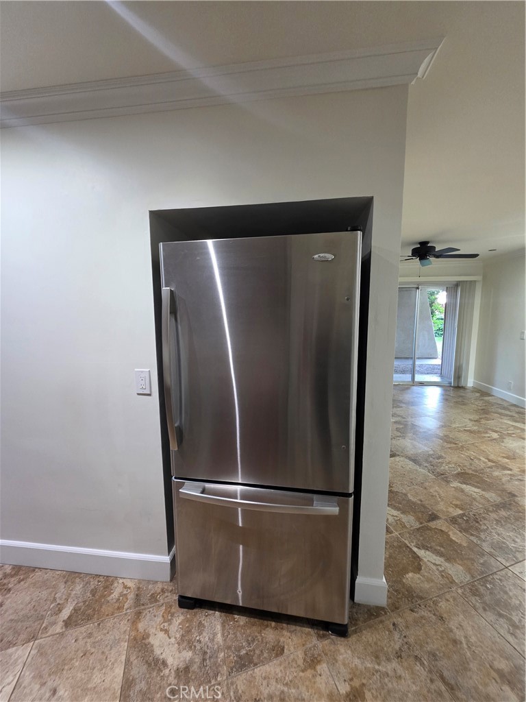 Palm Springs Villas I (33115) - Residential