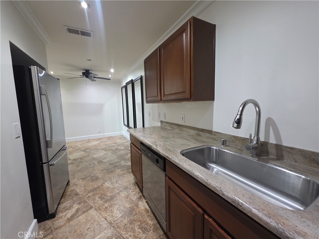 Palm Springs Villas I (33115) - Residential